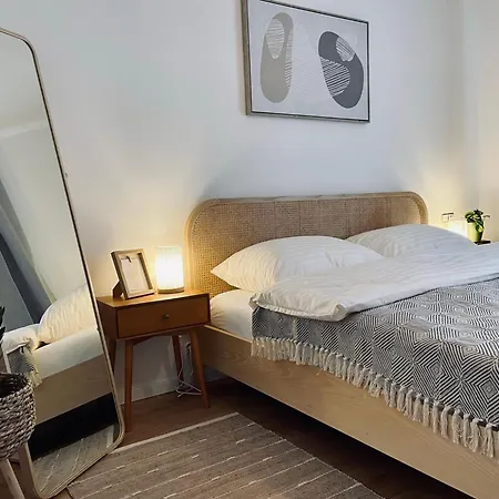 Kasarenske Namestie Apartment Košice