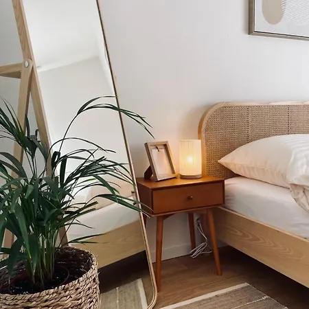 Kasarenske Namestie *